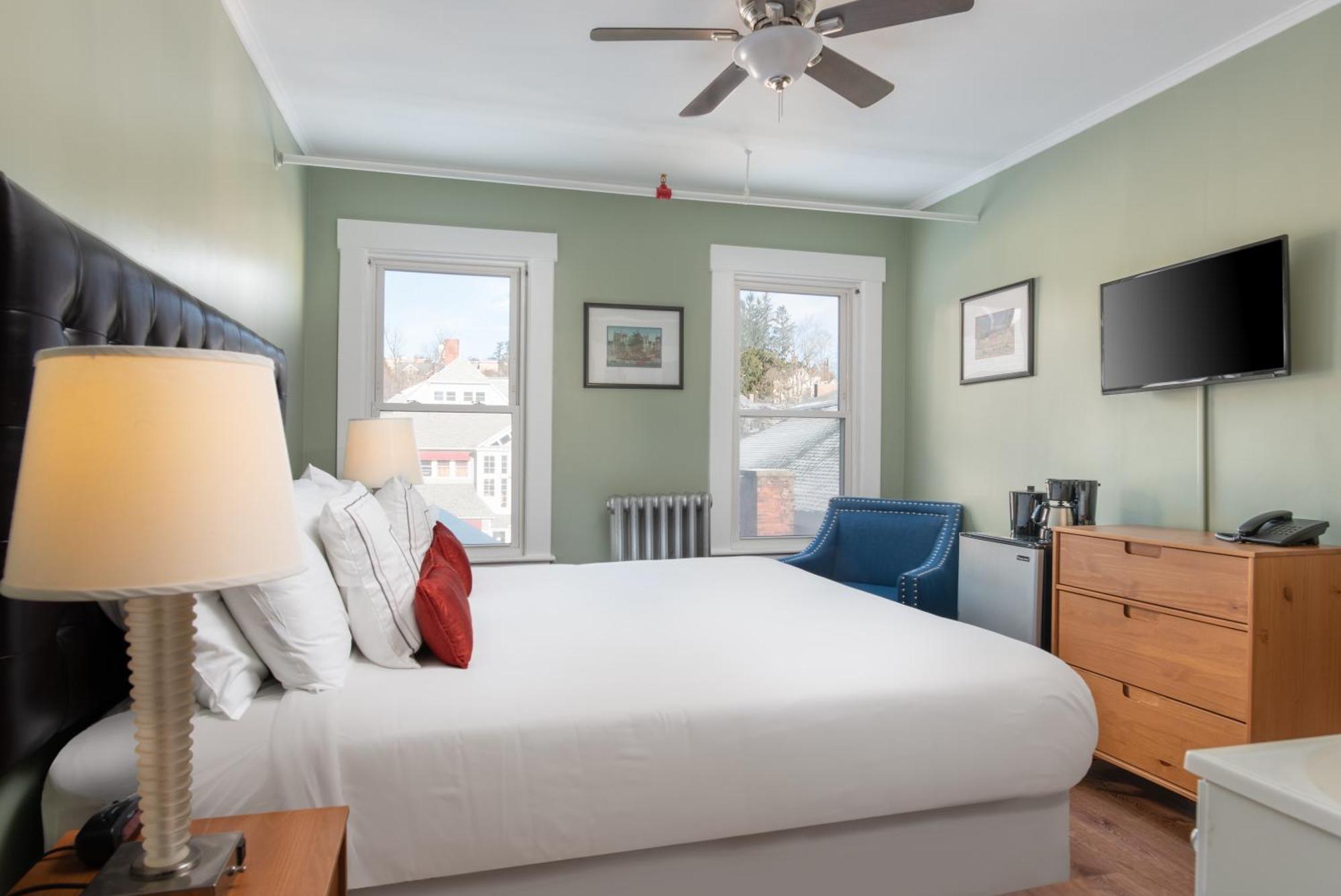Thayers Inn Литлтон Экстерьер фото
