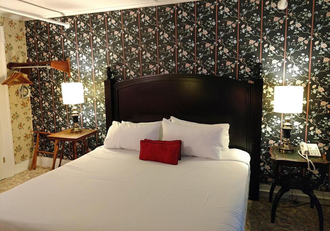 Thayers Inn Литлтон Экстерьер фото