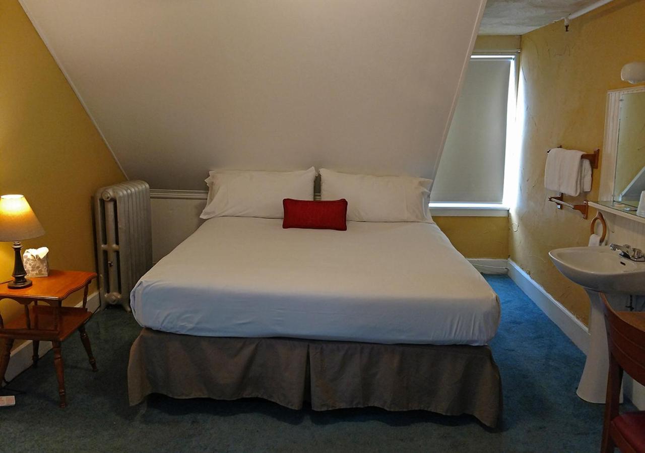 Thayers Inn Литлтон Экстерьер фото