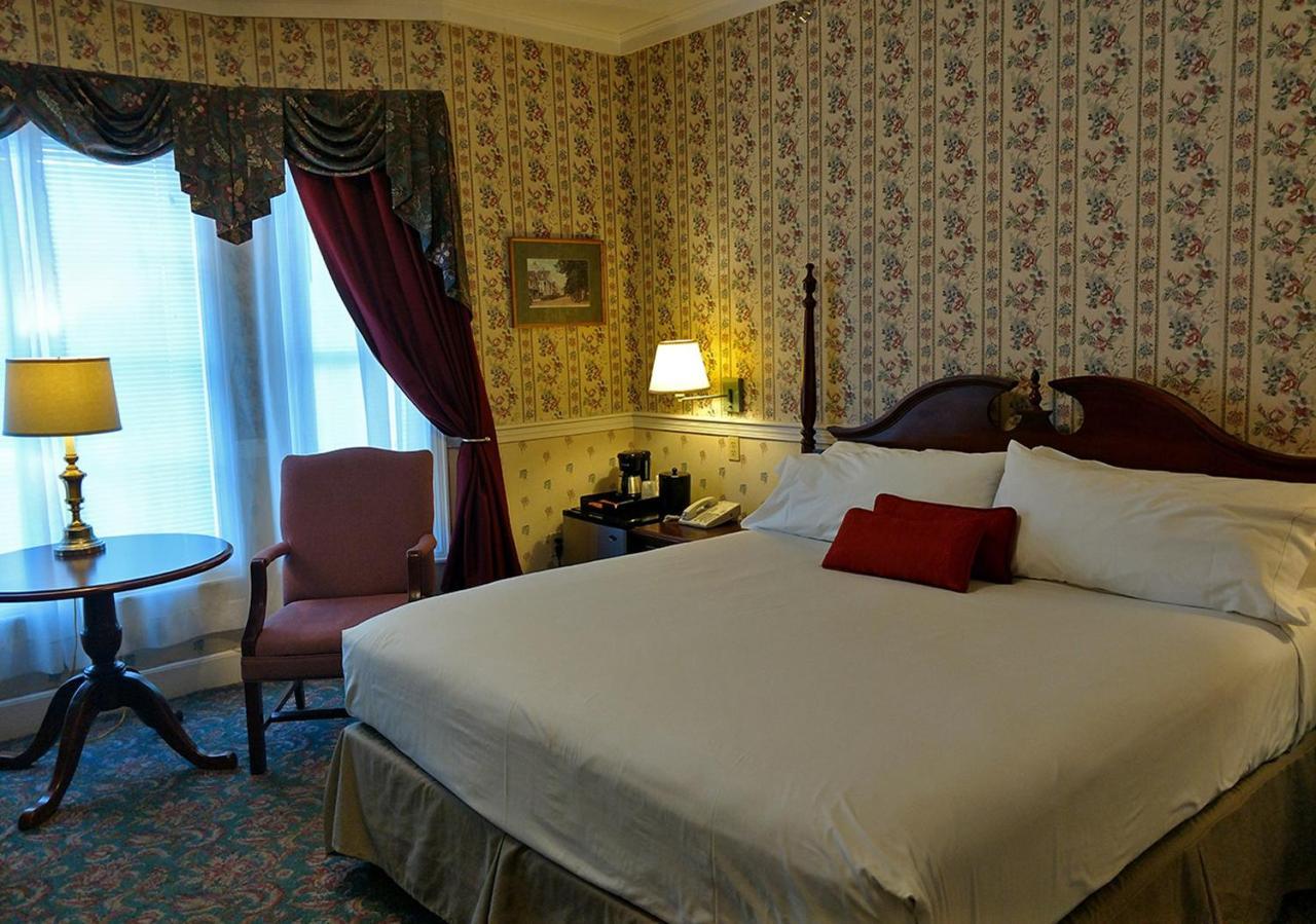 Thayers Inn Литлтон Экстерьер фото