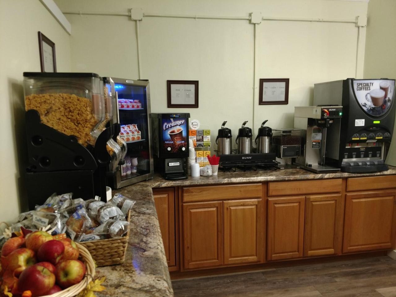 Thayers Inn Литлтон Экстерьер фото